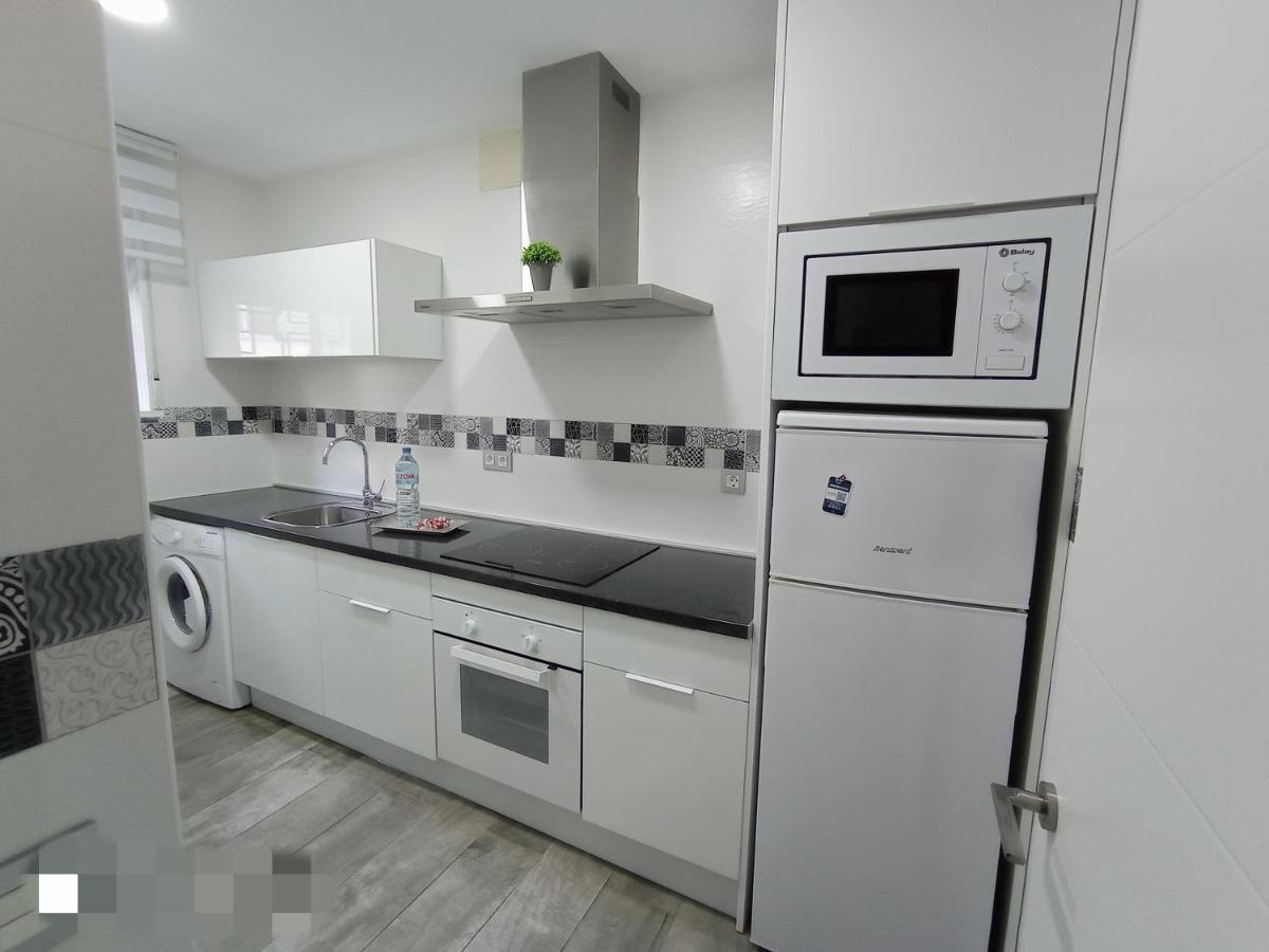 Los Nidos Sea Pretty&Beach- La Carihuela Apartment ตอร์เรโมลิโนส ภายนอก รูปภาพ